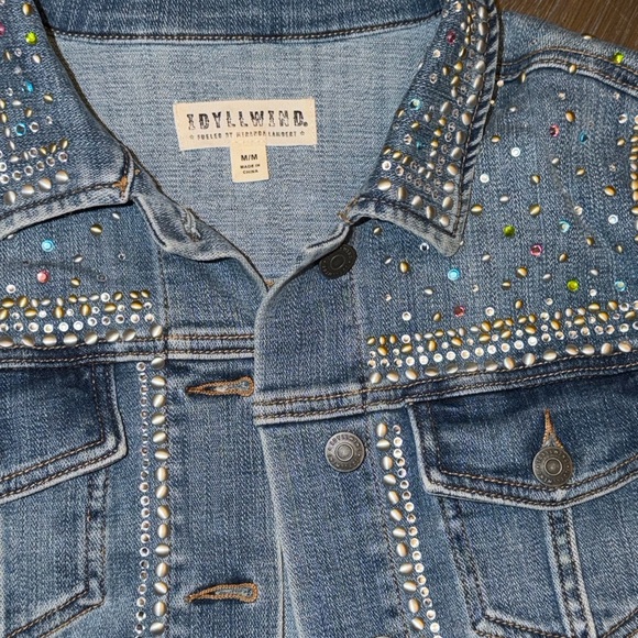 IDYLLWIND WOMEN'S SHILOH DRIVE EMBELLISHED DENIM JACKET - Picture 10 of 12